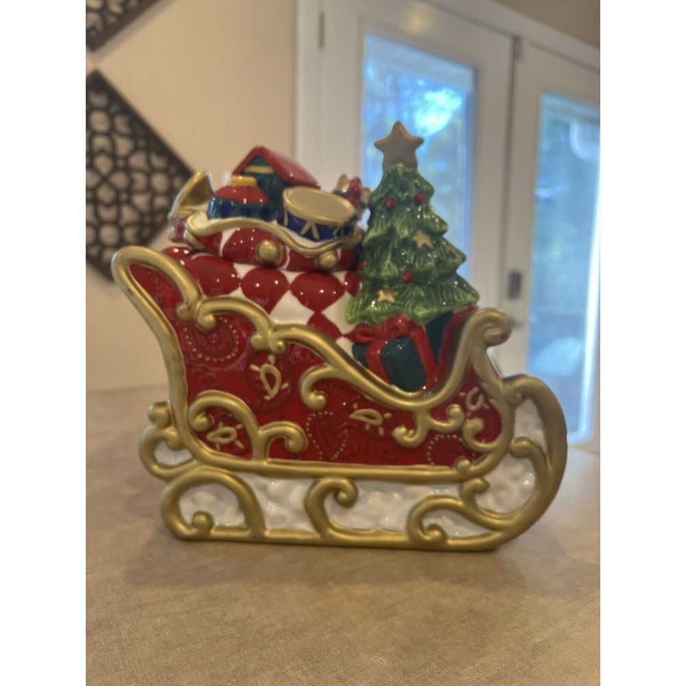 Thoroughbred Santa Christmas Cookie Jar by Dillard's Trimmings in Box